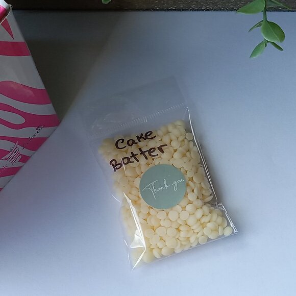 🎯 10 for $10 / Pink Zebra Sprinkles Cake Batter Scented Wax Melts - Picture 1 of 4